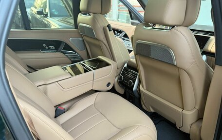 Land Rover Range Rover IV рестайлинг, 2025 год, 27 600 000 рублей, 10 фотография