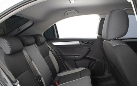 Skoda Rapid I, 2019 год, 1 200 000 рублей, 6 фотография