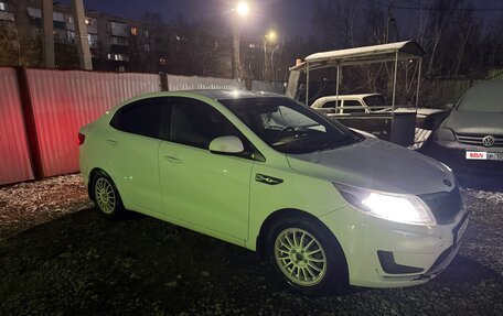 KIA Rio III рестайлинг, 2014 год, 760 000 рублей, 2 фотография