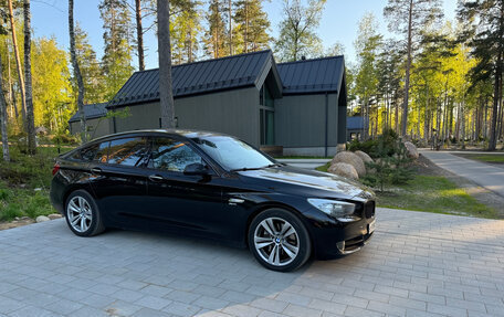 BMW 5 серия, 2010 год, 2 300 000 рублей, 2 фотография