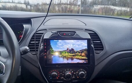 Renault Kaptur I рестайлинг, 2019 год, 980 000 рублей, 7 фотография