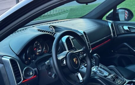 Porsche Cayenne III, 2010 год, 2 800 000 рублей, 11 фотография