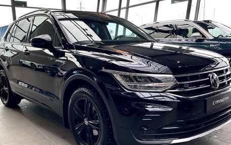 Volkswagen Tiguan II, 2022 год, 3 550 000 рублей, 4 фотография