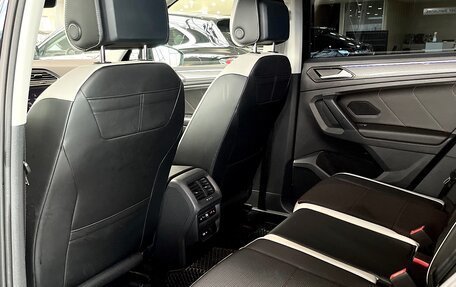 Volkswagen Tiguan II, 2022 год, 3 550 000 рублей, 28 фотография