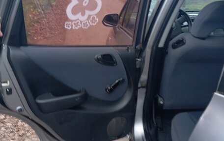 Honda Jazz I рестайлинг, 2005 год, 450 000 рублей, 8 фотография