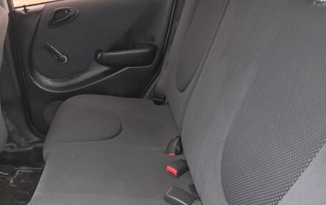 Honda Jazz I рестайлинг, 2005 год, 450 000 рублей, 10 фотография