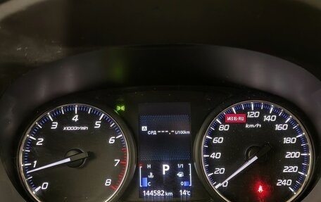 Mitsubishi Outlander III рестайлинг 3, 2018 год, 1 890 000 рублей, 12 фотография