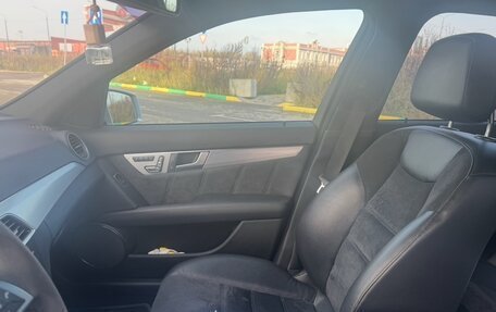 Mercedes-Benz C-Класс, 2012 год, 1 800 000 рублей, 10 фотография