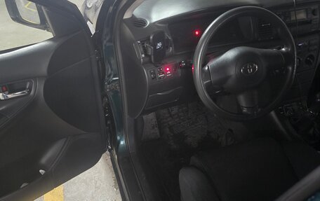 Toyota Corolla, 2005 год, 400 000 рублей, 11 фотография