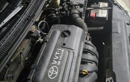 Toyota Corolla, 2005 год, 400 000 рублей, 10 фотография