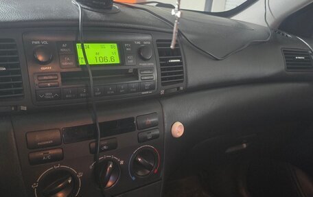 Toyota Corolla, 2005 год, 400 000 рублей, 18 фотография