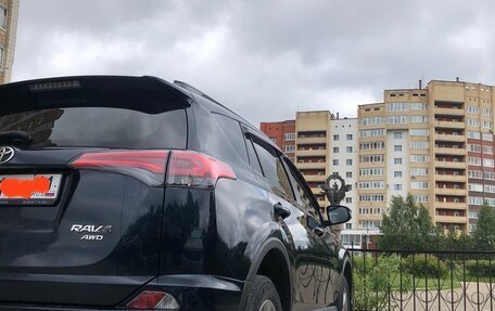 Toyota RAV4, 2019 год, 2 500 000 рублей, 3 фотография