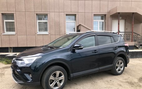 Toyota RAV4, 2019 год, 2 500 000 рублей, 11 фотография