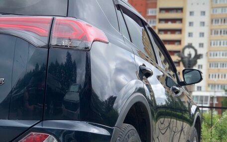 Toyota RAV4, 2019 год, 2 500 000 рублей, 10 фотография