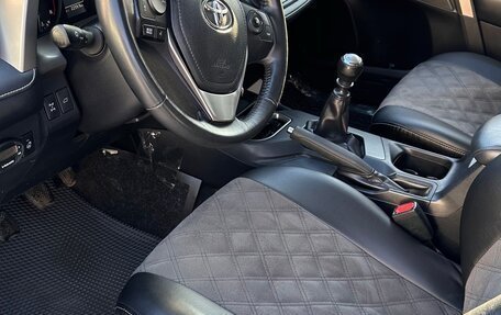 Toyota RAV4, 2019 год, 2 500 000 рублей, 16 фотография