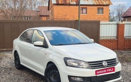 Volkswagen Polo VI (EU Market), 2017 год, 970 000 рублей, 2 фотография