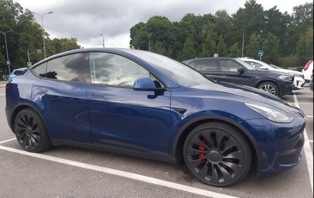Tesla Model Y I, 2021 год, 3 500 000 рублей, 2 фотография