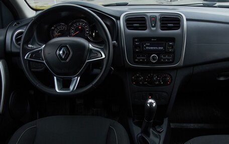 Renault Logan II, 2019 год, 970 000 рублей, 12 фотография