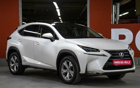 Lexus NX I, 2017 год, 3 198 000 рублей, 3 фотография