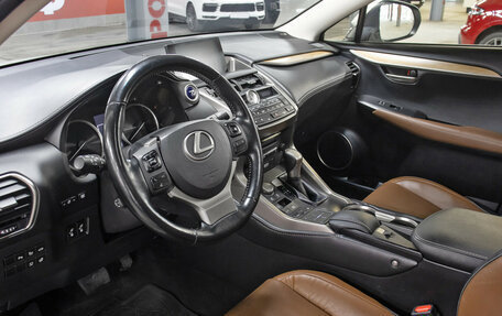 Lexus NX I, 2017 год, 3 198 000 рублей, 17 фотография