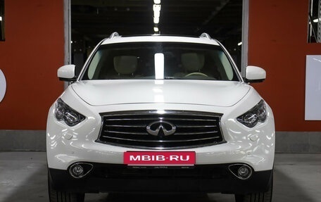Infiniti FX II, 2012 год, 1 998 000 рублей, 2 фотография