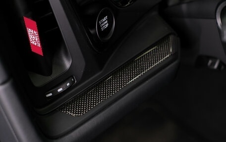 Porsche Cayenne III, 2025 год, 28 216 000 рублей, 29 фотография