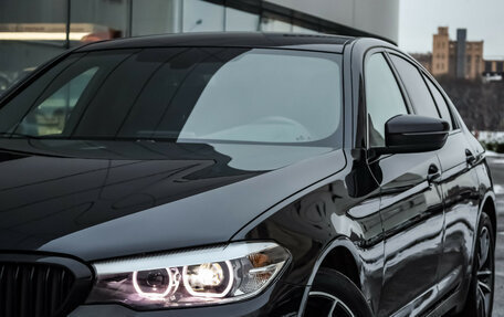 BMW 5 серия, 2019 год, 2 890 000 рублей, 2 фотография