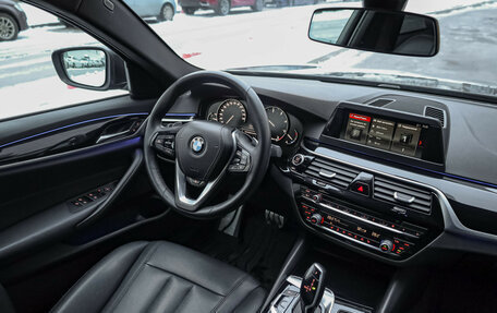 BMW 5 серия, 2019 год, 2 890 000 рублей, 10 фотография