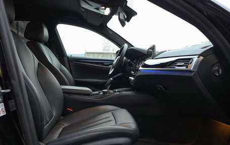 BMW 5 серия, 2019 год, 2 890 000 рублей, 26 фотография