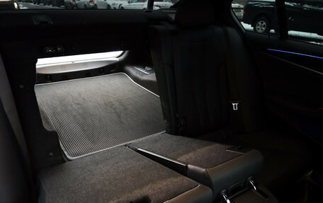 BMW 5 серия, 2019 год, 2 890 000 рублей, 30 фотография