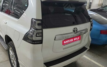 Toyota Land Cruiser Prado 150 рестайлинг 2, 2018 год, 5 800 000 рублей, 4 фотография