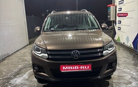 Volkswagen Tiguan I, 2016 год, 2 000 000 рублей, 1 фотография