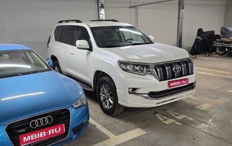 Toyota Land Cruiser Prado 150 рестайлинг 2, 2018 год, 5 800 000 рублей, 1 фотография
