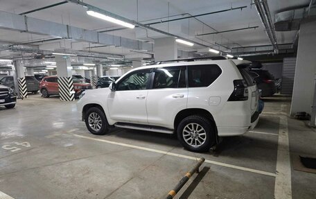 Toyota Land Cruiser Prado 150 рестайлинг 2, 2018 год, 5 800 000 рублей, 6 фотография
