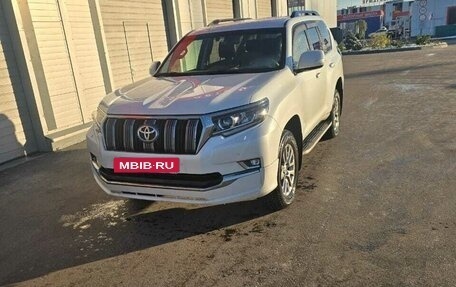 Toyota Land Cruiser Prado 150 рестайлинг 2, 2018 год, 5 800 000 рублей, 27 фотография