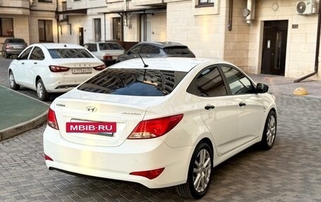 Hyundai Solaris II рестайлинг, 2015 год, 980 000 рублей, 5 фотография