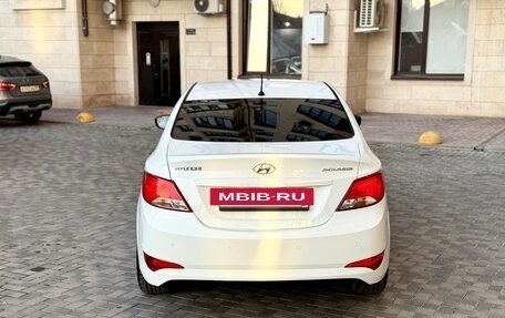 Hyundai Solaris II рестайлинг, 2015 год, 980 000 рублей, 4 фотография