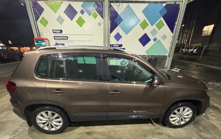 Volkswagen Tiguan I, 2016 год, 2 000 000 рублей, 3 фотография