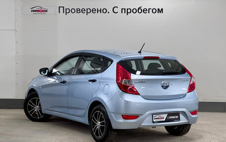Hyundai Solaris II рестайлинг, 2012 год, 786 000 рублей, 6 фотография