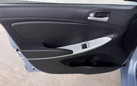 Hyundai Solaris II рестайлинг, 2012 год, 786 000 рублей, 17 фотография