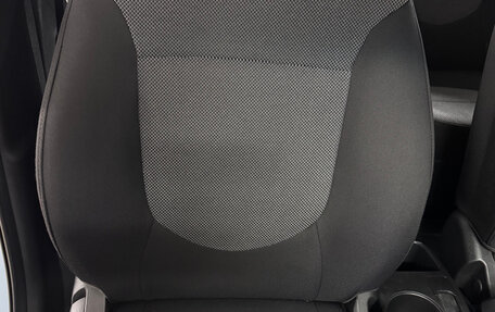 Hyundai Solaris II рестайлинг, 2012 год, 786 000 рублей, 24 фотография