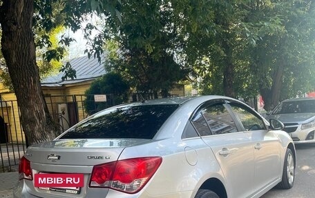 Chevrolet Cruze II, 2011 год, 499 990 рублей, 17 фотография