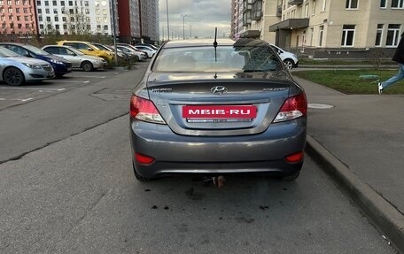 Hyundai Solaris II рестайлинг, 2011 год, 595 000 рублей, 4 фотография