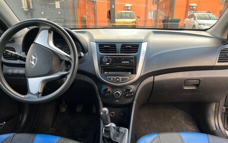 Hyundai Solaris II рестайлинг, 2011 год, 595 000 рублей, 14 фотография