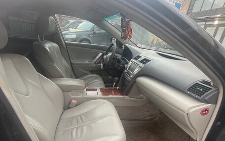 Toyota Camry, 2009 год, 1 250 000 рублей, 16 фотография