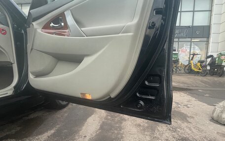 Toyota Camry, 2009 год, 1 250 000 рублей, 17 фотография