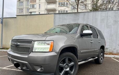 Chevrolet Tahoe III, 2008 год, 1 290 000 рублей, 2 фотография