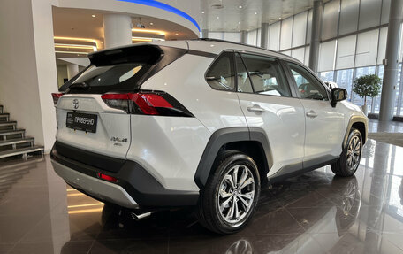 Toyota RAV4, 2025 год, 4 336 000 рублей, 6 фотография