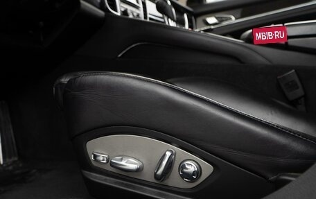 Porsche Panamera II рестайлинг, 2013 год, 2 949 987 рублей, 15 фотография