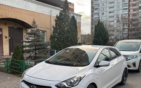 Hyundai i30 II рестайлинг, 2014 год, 1 100 000 рублей, 2 фотография